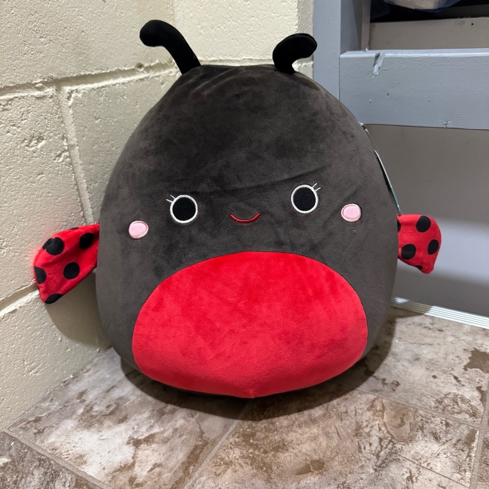 Trudy Ladybug Squishmellow Red Black NEW Kids Unisex Toy Stuffed Animal NWT Fun - Picture 2 of 16